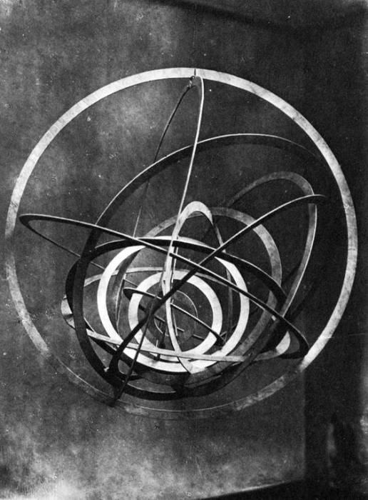 rodchenko-hangingconstruction-1920.jpeg